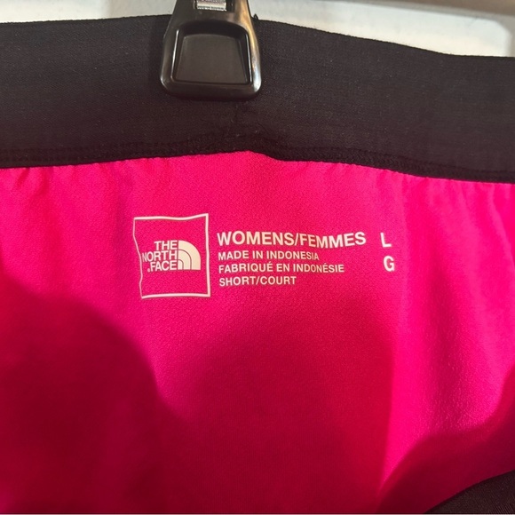 The North Face Women’s Large Pink Athletic Shorts | Elastic Waistband - Picture 3 of 6